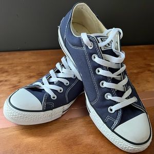 Converse All Star Sneakers Men’s Size 8/Woman’s 10